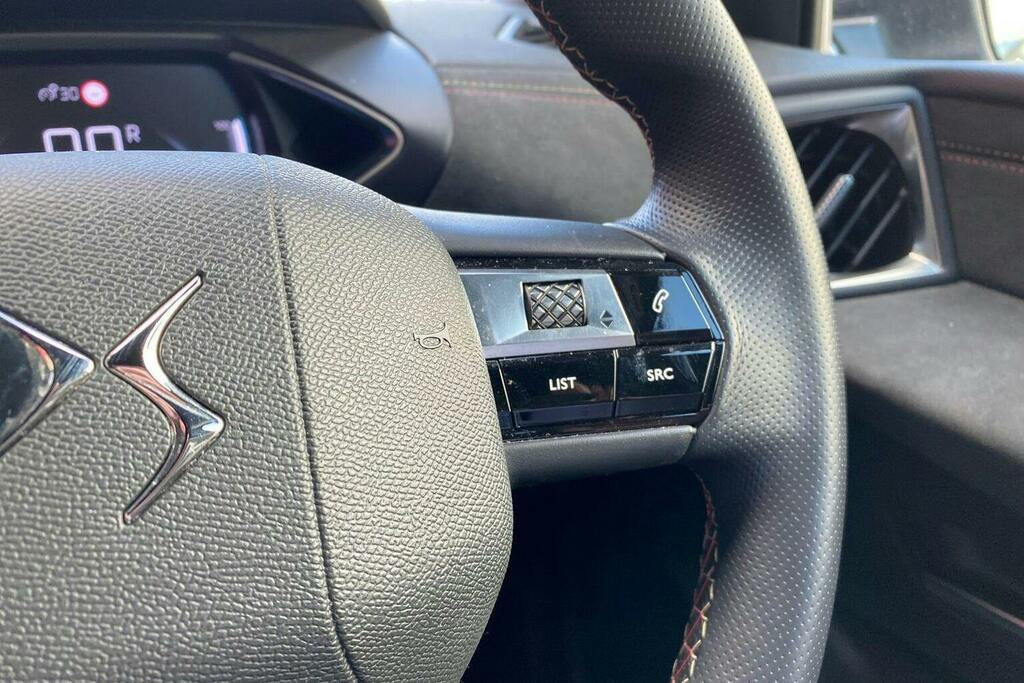DS DS 3 Crossback Ds3 Crossback Performance Line Ev Grey #24