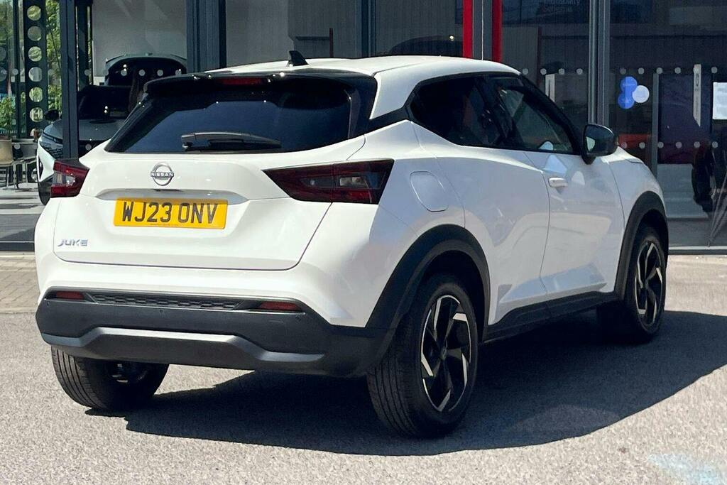 Nissan Juke 1.0 Dig T N Connecta Suv WJ23ONV White #3