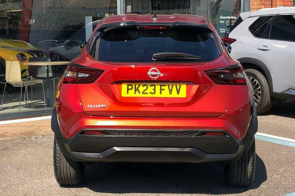 Nissan Juke 1.0 Dig T N Connecta Suv PK23FVV Red #4