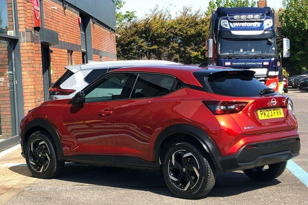 Nissan Juke 1.0 Dig T N Connecta Suv PK23FVV Red #5