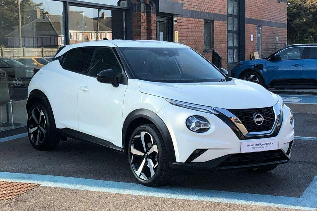 Nissan Juke 1.0 Dig T Tekna Suv Dct White