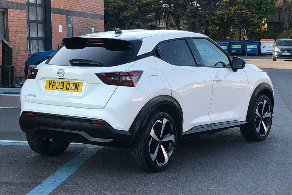 Nissan Juke 1.0 Dig T Tekna Suv Dct YP23OZN White #3