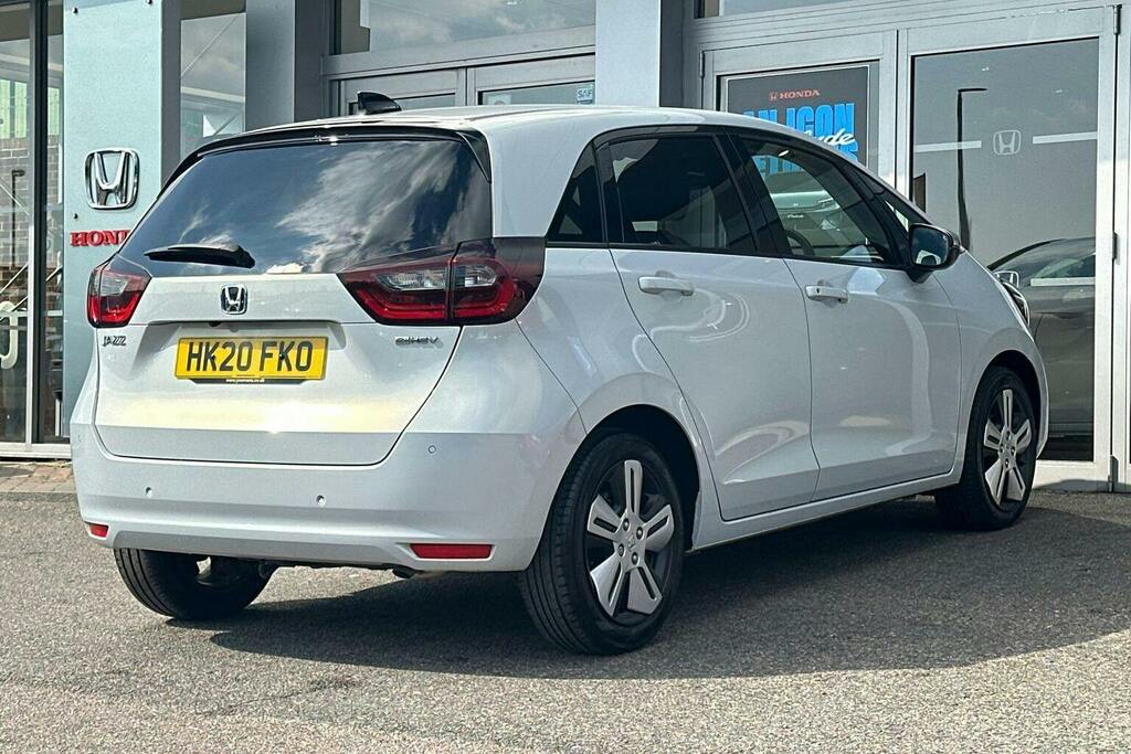 Honda Jazz 1.5 H I Mmd Ex Hatchback Hybrid Ecvt White #3