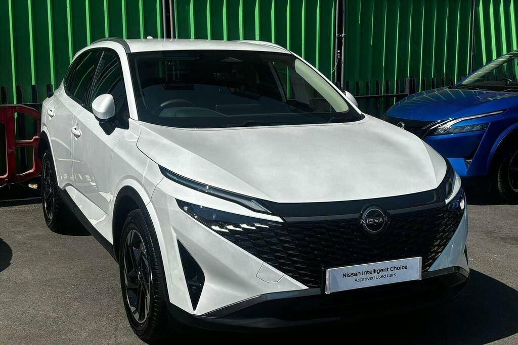 Nissan Qashqai 1.3 Dig T Mhev N Connecta Suv Hybrid Ma White