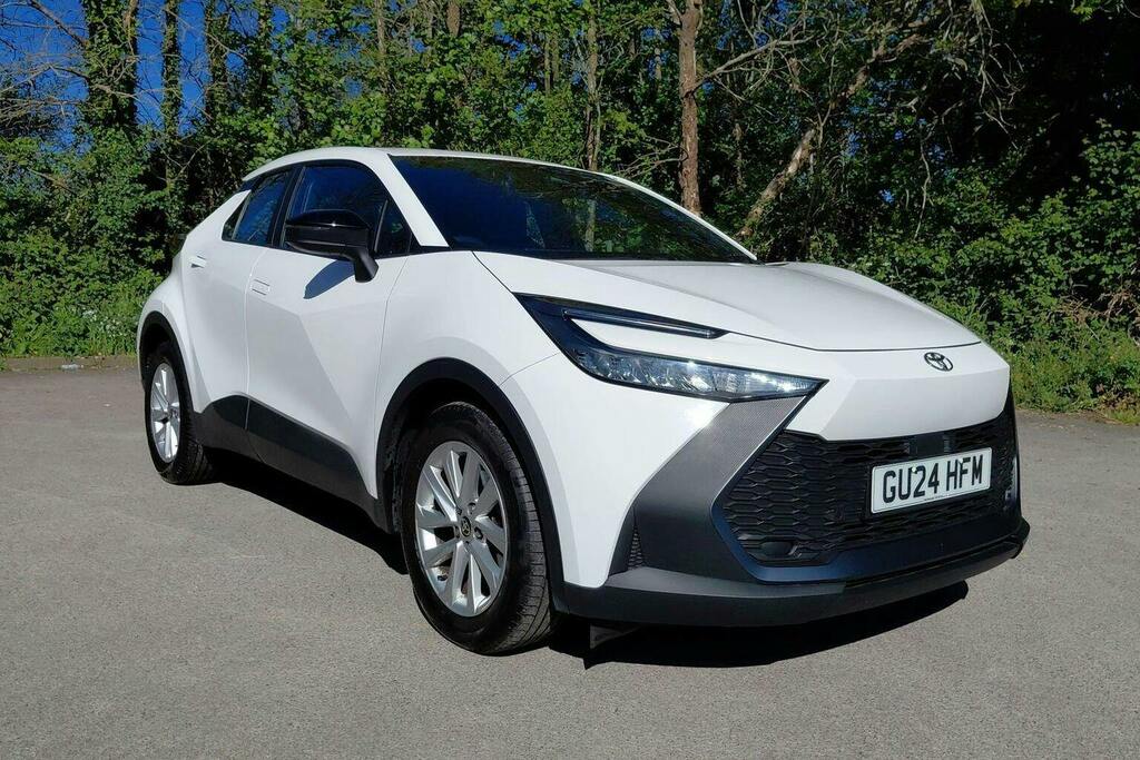 Toyota C-Hr 1.8 Vvt H Icon Suv Hybrid Cvt White