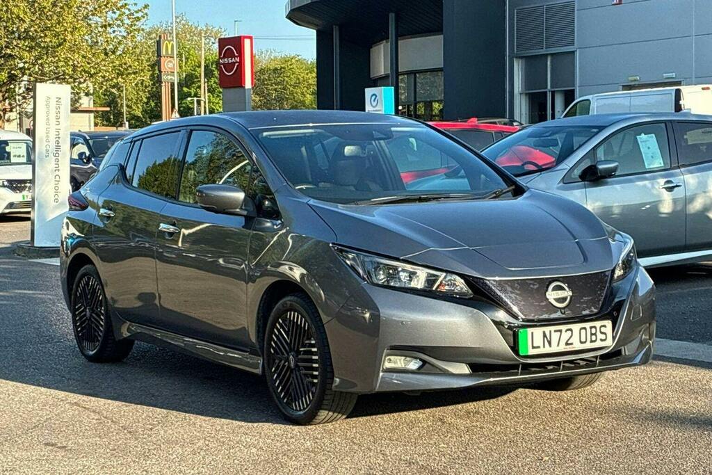 Nissan Leaf 39Kwh N Connecta Hatchback Grey