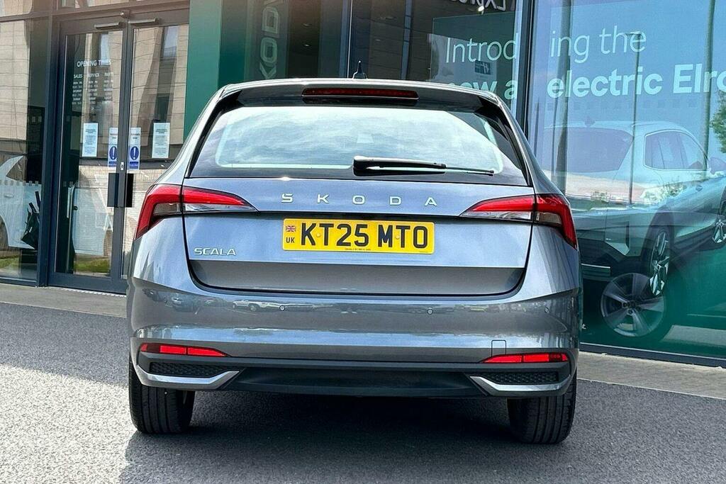 Skoda Scala 1.0 Tsi Se Edition Hatchback Dsg KT25MTO Grey #4