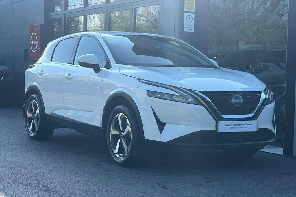 Nissan Qashqai 1.3 Dig T Mhev N Connecta Suv Hybrid Xt White