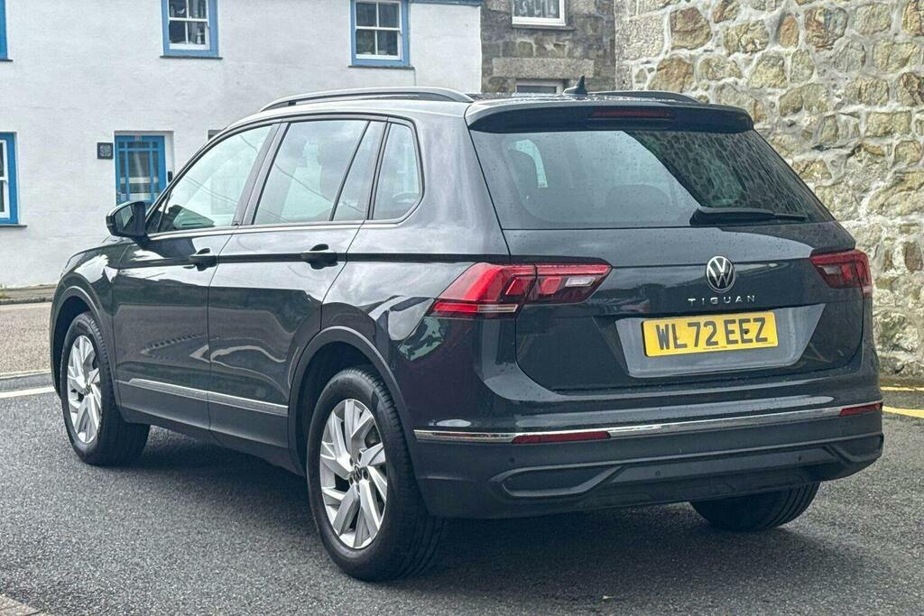 Volkswagen Tiguan 1.5 Tsi Life Suv WL72EEZ Grey #4