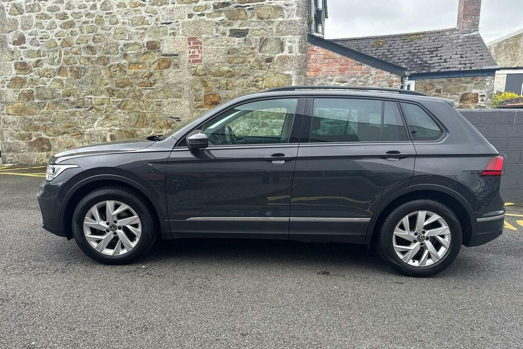 Volkswagen Tiguan 1.5 Tsi Life Suv WL72EEZ Grey #5