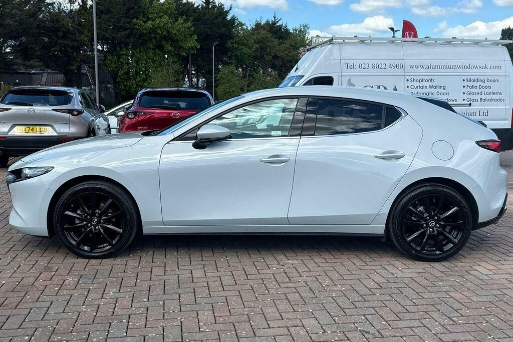 Mazda 3 2.0 E Skyactiv X Mhev Exclusive Line Hatchback White #6