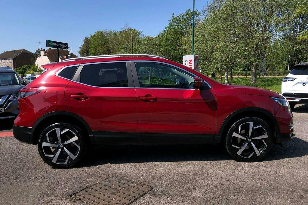Nissan Qashqai 1.6 Dig T Tekna Suv Red #2