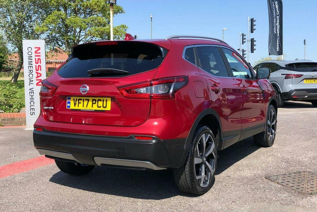 Nissan Qashqai 1.6 Dig T Tekna Suv Red #3