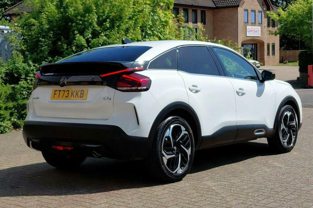 Citroen C4 1.2 Puretech Max Hatchback Eat8 FT73KKB White #3