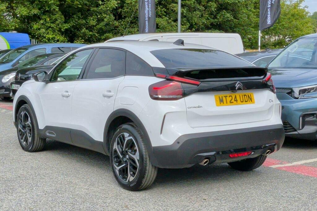Citroen C4 1.2 Puretech Max Hatchback Eat8 MT24UDN White #5