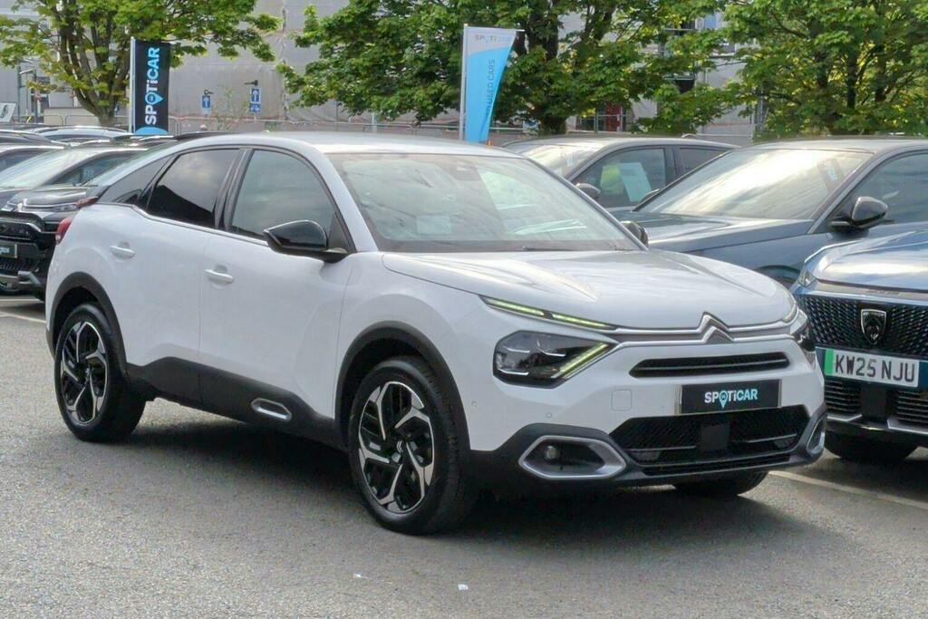 Citroen C4 1.2 Puretech Max Hatchback Eat8 White
