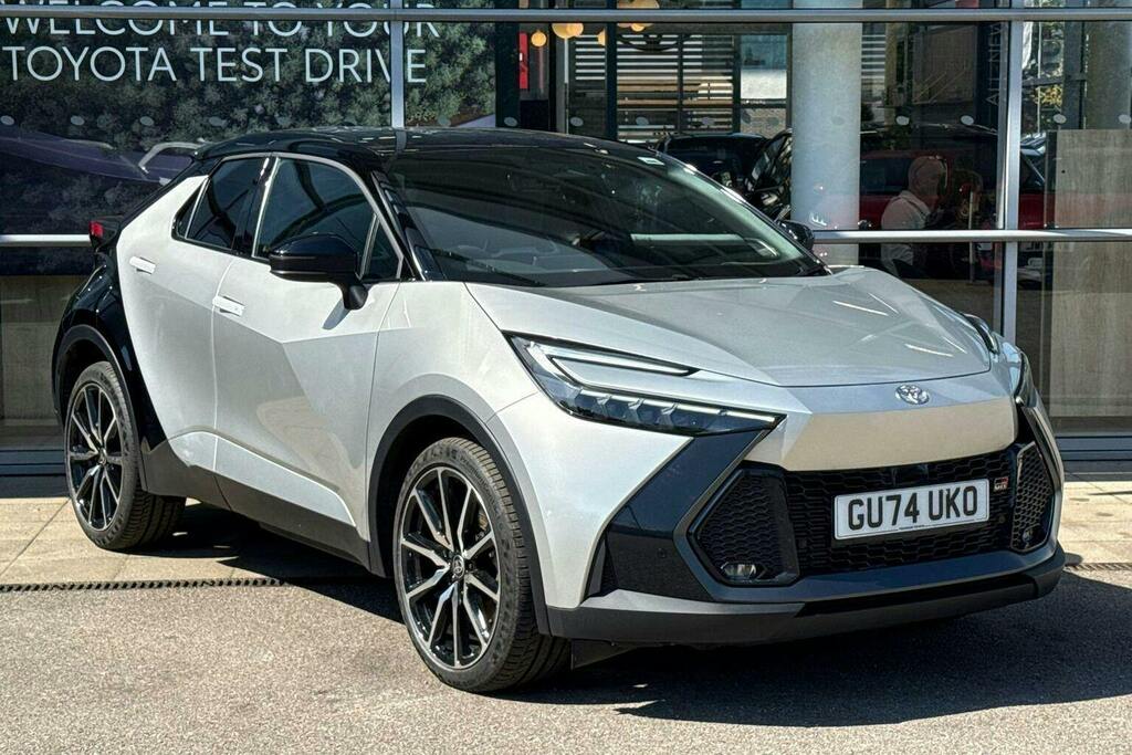Toyota C-Hr 2.0 Vvt 13.6Kwh Gr Sport Suv Plug In Hy Silver