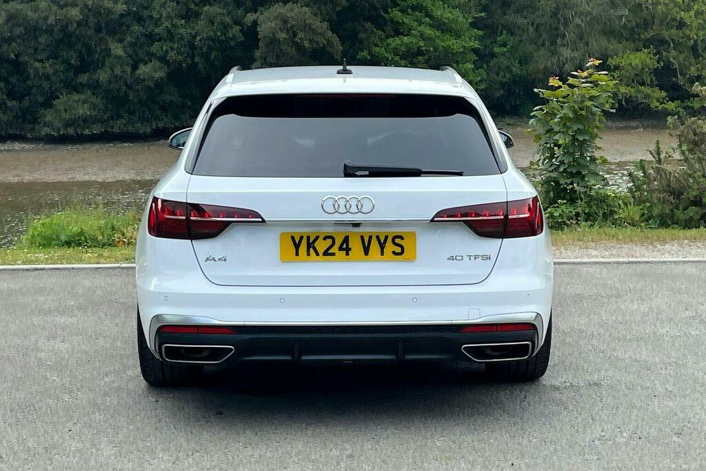Audi A4 Avant 2.0 Tfsi 40 S Line Estate S Tronic White #4