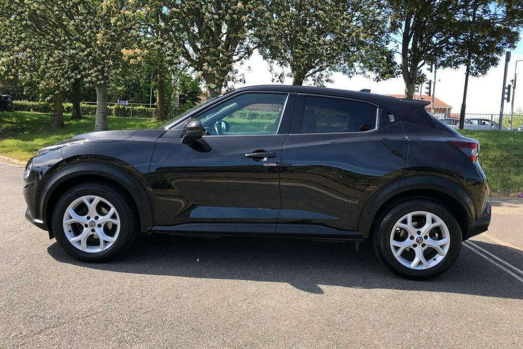 Nissan Juke 1.0 Dig T N Connecta Suv DX22YWS Black #6