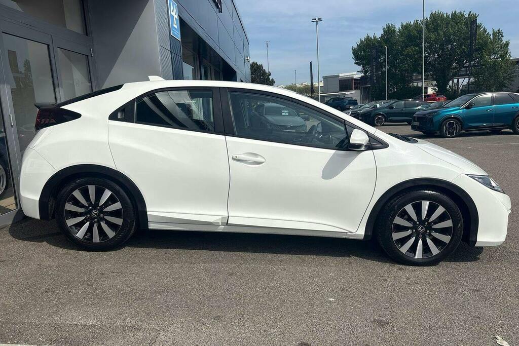 Honda Civic 1.8 I Vtec Se Plus MV65KUB White #2