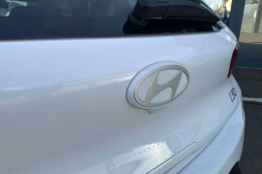 Hyundai I30 1.5 T-gdi Mhev Premium Tourer Hybrid Ma Black #37