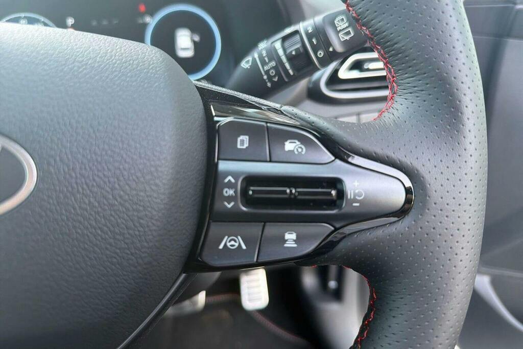 Hyundai I30 1.5 T-gdi Mhev Premium Tourer Hybrid Ma Black #28
