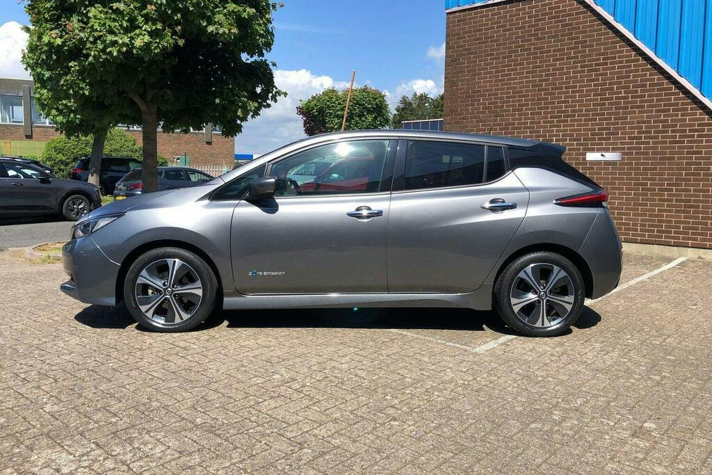 Nissan Leaf 40Kwh N Connecta Hatchback LO20UKZ Grey #6