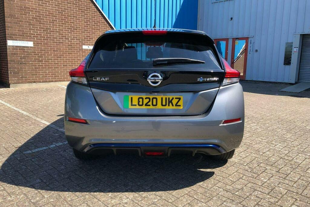 Nissan Leaf 40Kwh N Connecta Hatchback LO20UKZ Grey #4