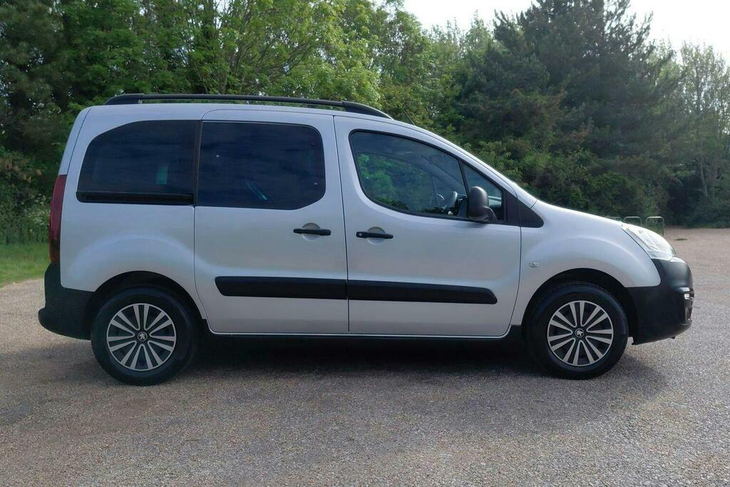 Peugeot Partner Tepee 1.6 Bluehdi Outdoor Mpv Etg Silver #2