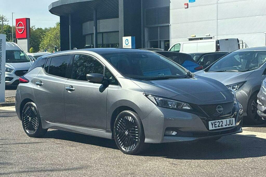 Nissan Leaf 39Kwh N Connecta Hatchback Grey