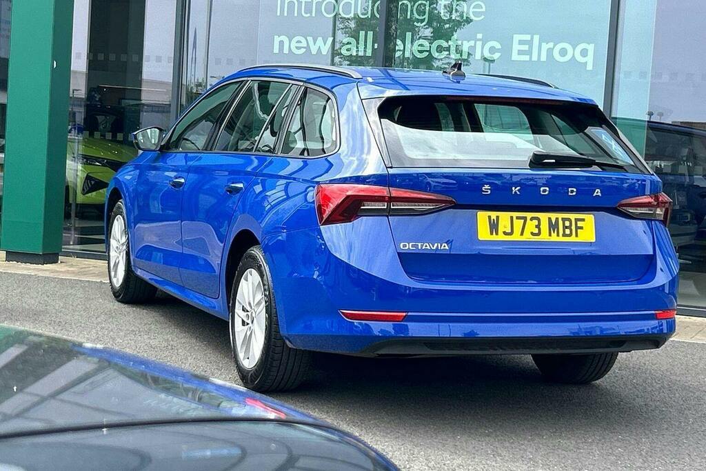 Skoda Octavia 1.0 Tsi Se Estate Blue #5
