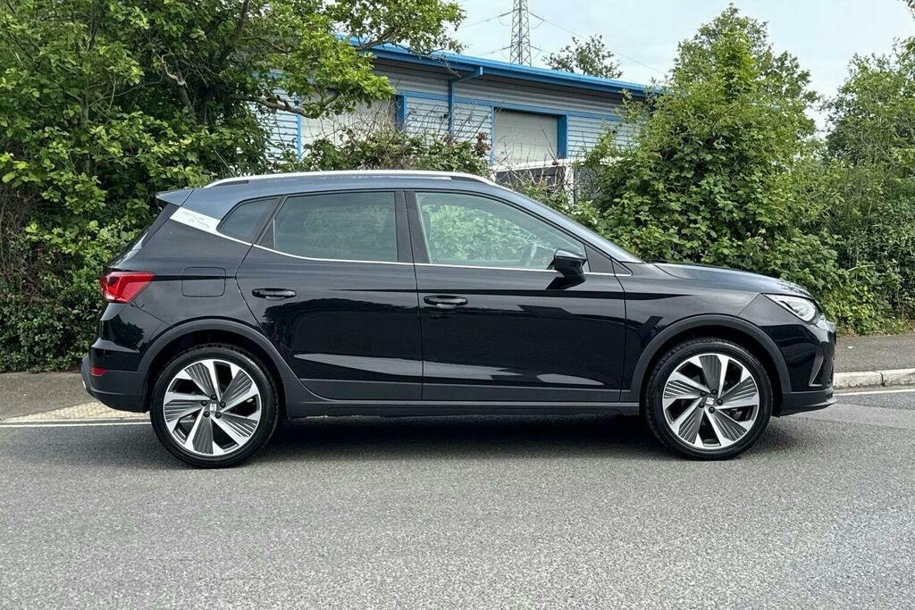 Seat Arona 1.5 Tsi Fr Sport Suv Dsg Black #2