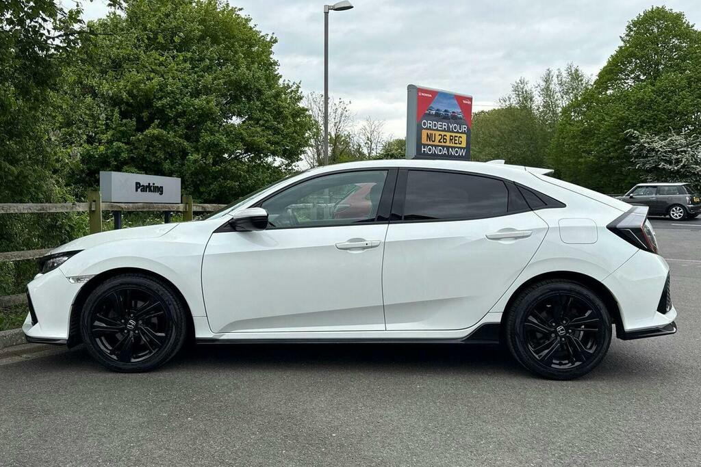 Honda Civic 1.5 Vtec Turbo Sport Plus Hatchback Cvt White #6