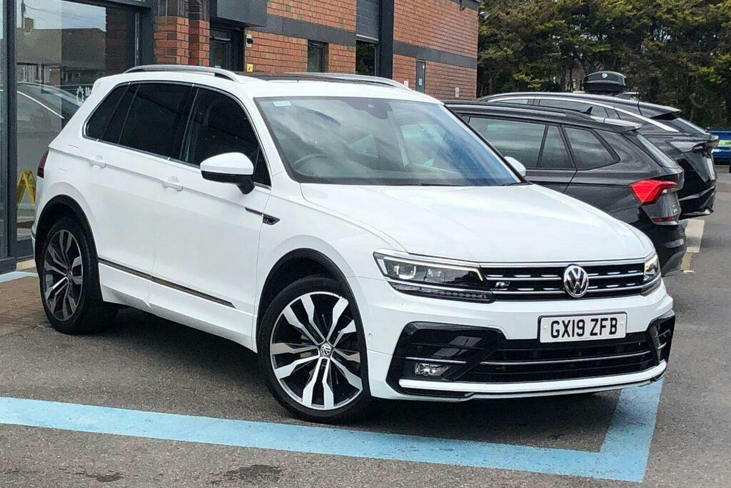 Volkswagen Tiguan 2.0 Tdi R-line Tech Suv Dsg 4Motion White