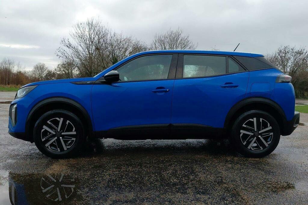 Peugeot e-2008 50Kwh Active Suv GP75HUH White #6