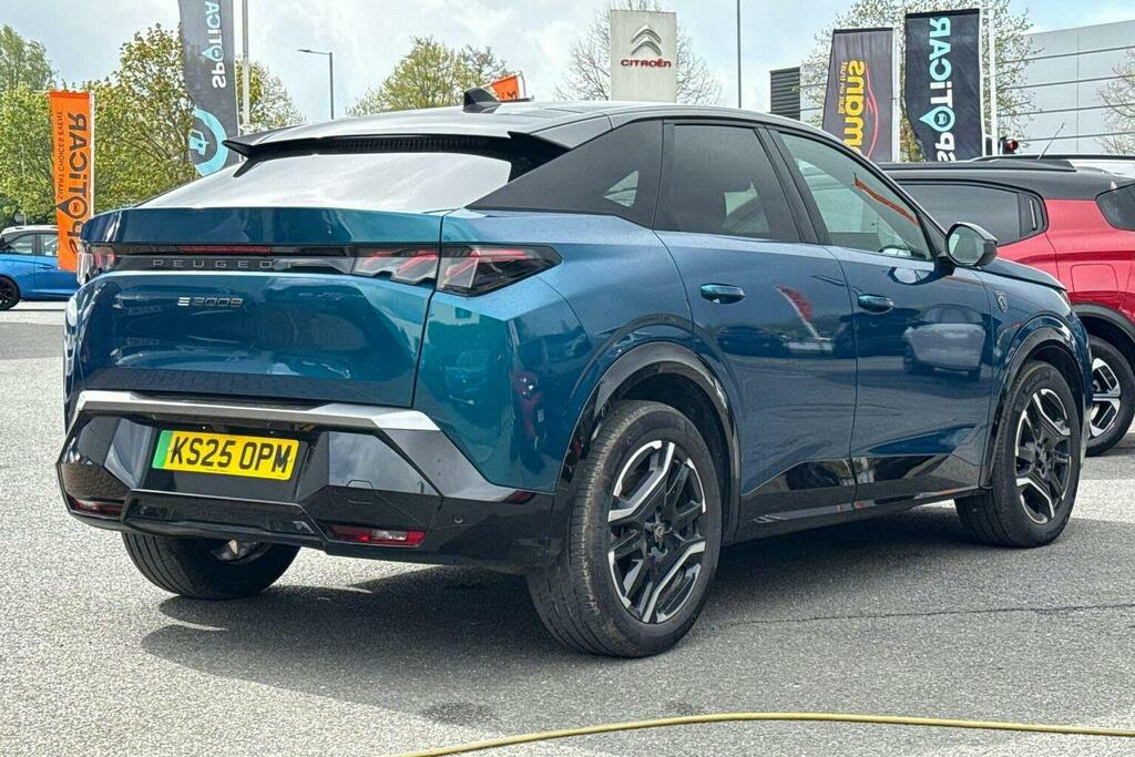 Peugeot 3008 73Kwh Gt Suv KS25OPM Blue #3
