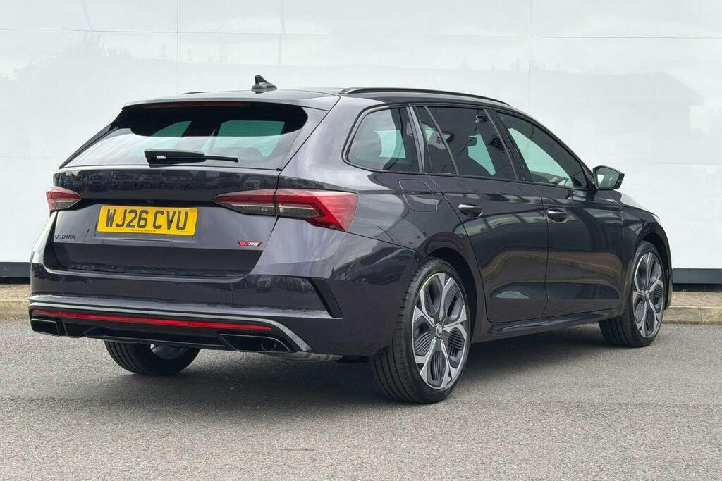 Skoda Octavia 2.0 Tsi Vrs Hatchback Dsg Purple #3