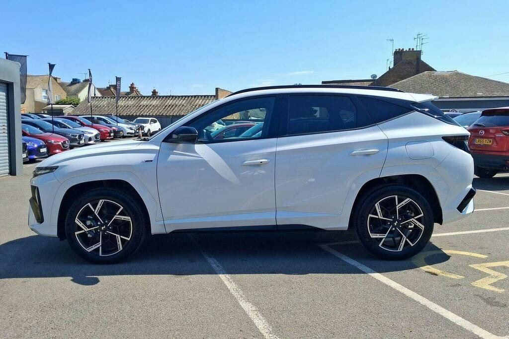 Hyundai Tucson 1.6 T Gdi N Line Suv Hybrid White #6