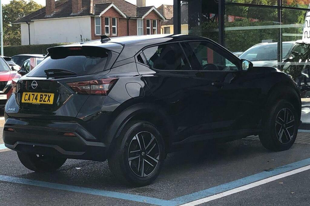 Nissan Juke 1.0 Dig T N Connecta Suv CA74BZX Black #3