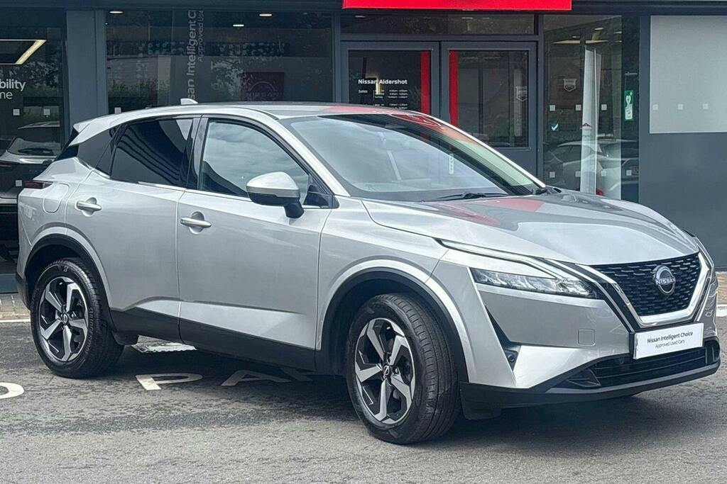 Nissan Qashqai 1.3 Dig T Mhev N Connecta Suv Hybrid Ma Silver