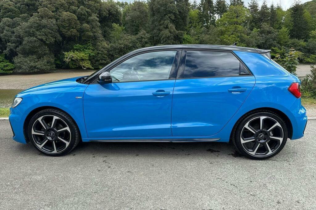 Audi A1 1.5 Tfsi 35 Black Edition Sportback S T WL71GLY Blue #6