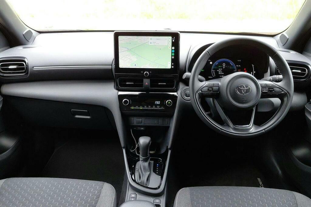 Toyota Yaris Cross 1.5 Vvt H Design Suv Hybrid E Cvt GY75EZU Black #6