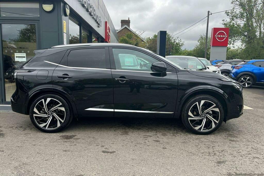 Nissan Qashqai 1.3 Dig T Mhev Tekna Plus Suv Hybrid Xt OW25YRU Black #2
