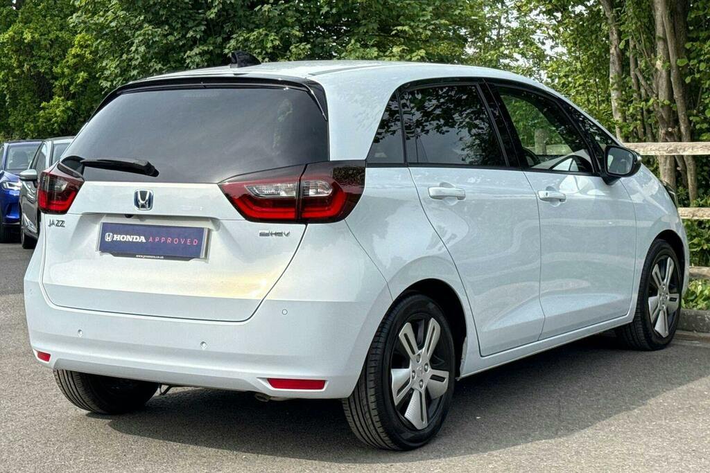 Honda Jazz 1.5 H I Mmd Ex Hatchback Hybrid Ecvt White #3