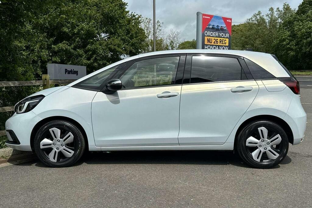 Honda Jazz 1.5 H I Mmd Ex Hatchback Hybrid Ecvt White #6