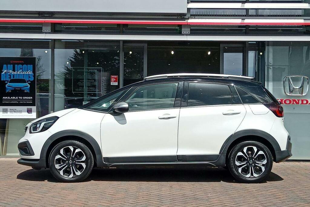 Honda Jazz 1.5 H I Mmd Crosstar Ex Hatchback Hybri White #6