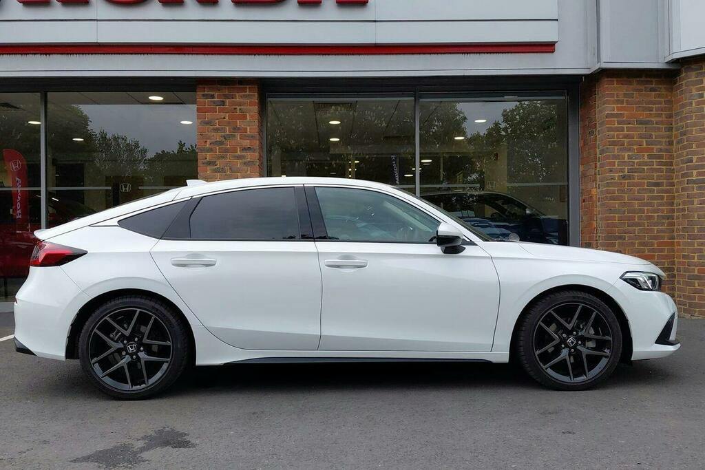Honda Civic 2.0 H I Mmd Advance Hatchback Hybrid Ec White #2