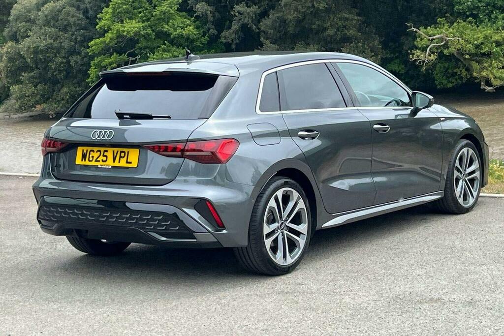 Audi A3 1.5 Tfsi 30 S Line Sportback S Tronic WG25VPL Grey #3