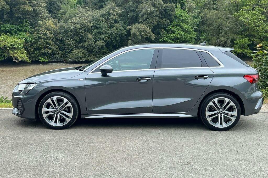 Audi A3 1.5 Tfsi 30 S Line Sportback S Tronic WG25VPL Grey #6