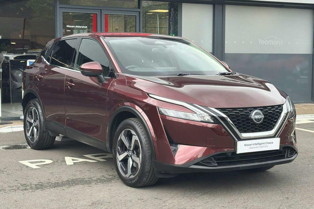 Nissan Qashqai 1.3 Dig T Mhev N Connecta Suv Hybrid Ma Red